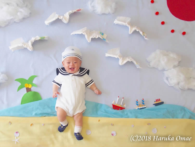 7月 おむつカモメと水兵さんのおひるねアート